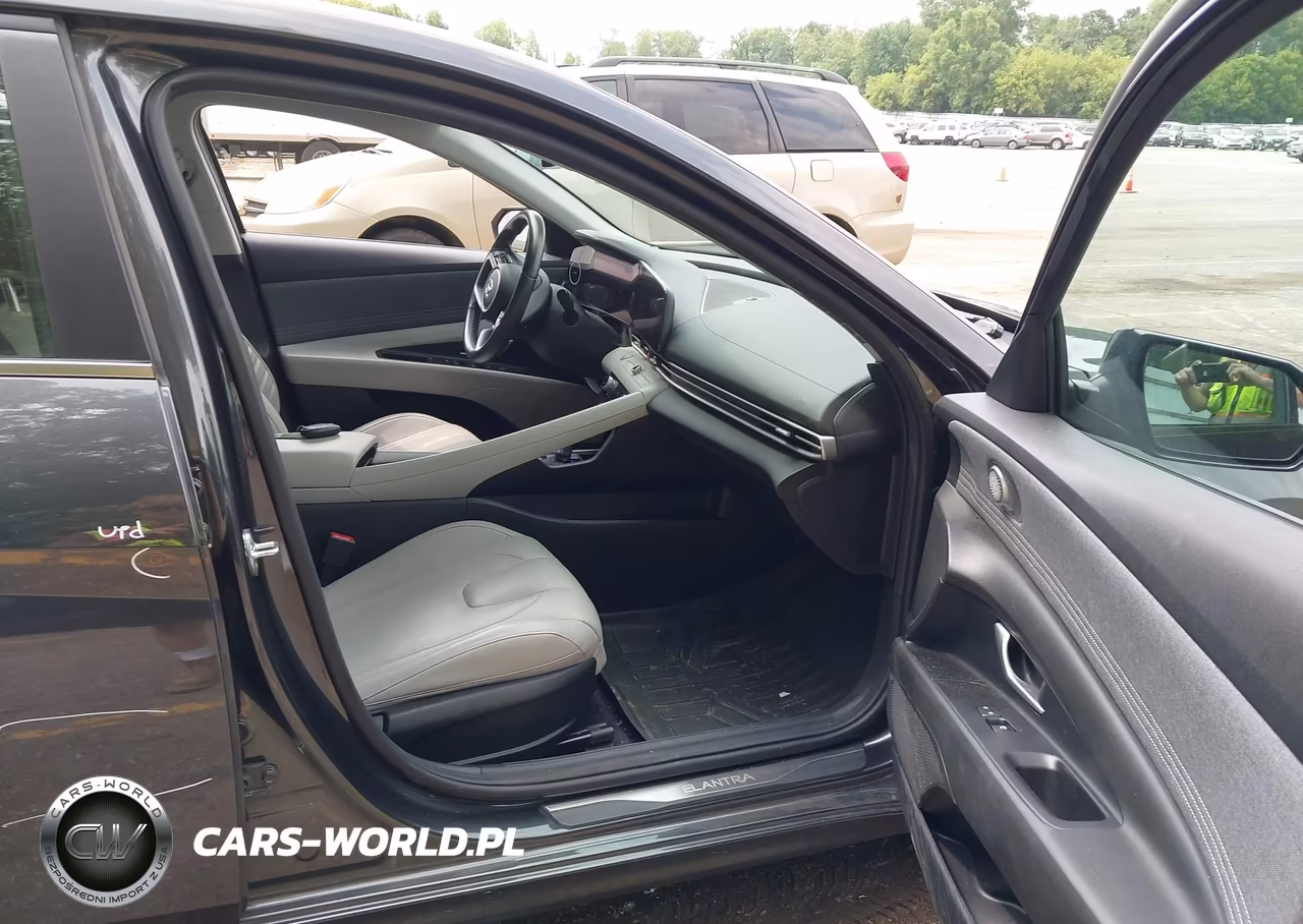 2023 Hyundai Elantra Limited VIN:5NPLP4AG3PH099390 - 5