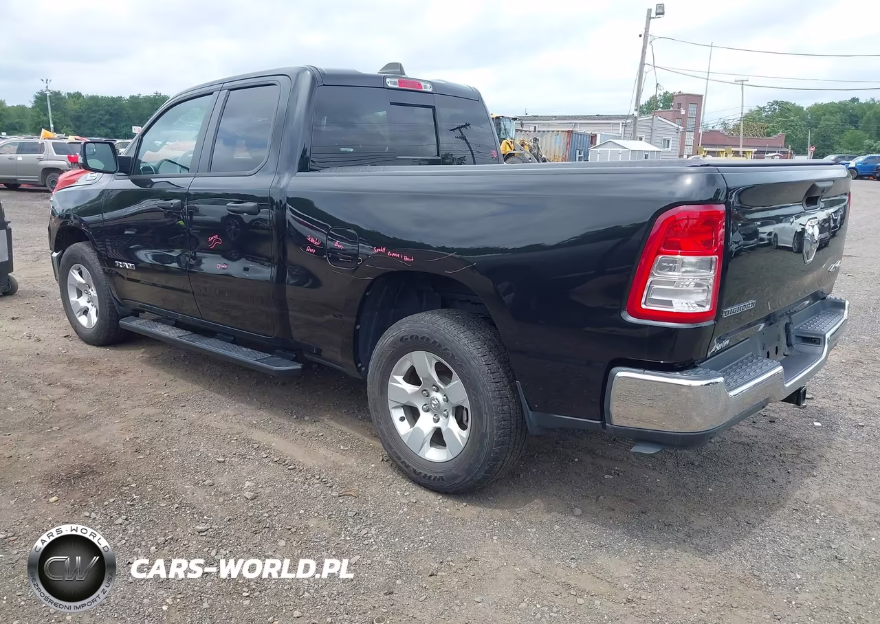 2024 Ram 1500 Big Horn 4X4 6'4 Box VIN:1C6RRFBG4RN174557 - 3