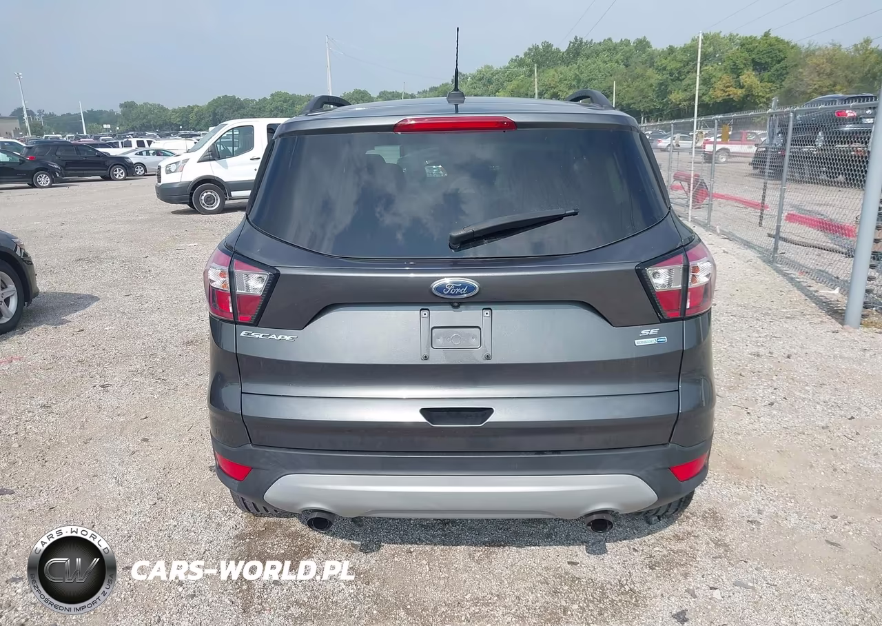 2018 Ford Escape Se VIN:1FMCU9GD8JUD31123 - 16