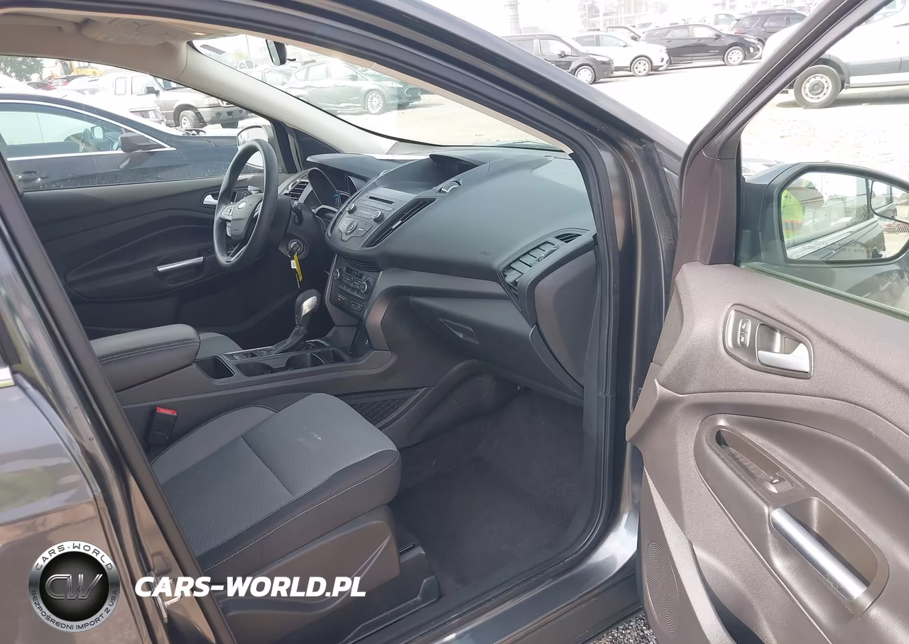 2018 Ford Escape Se VIN:1FMCU9GD8JUD31123 - 5