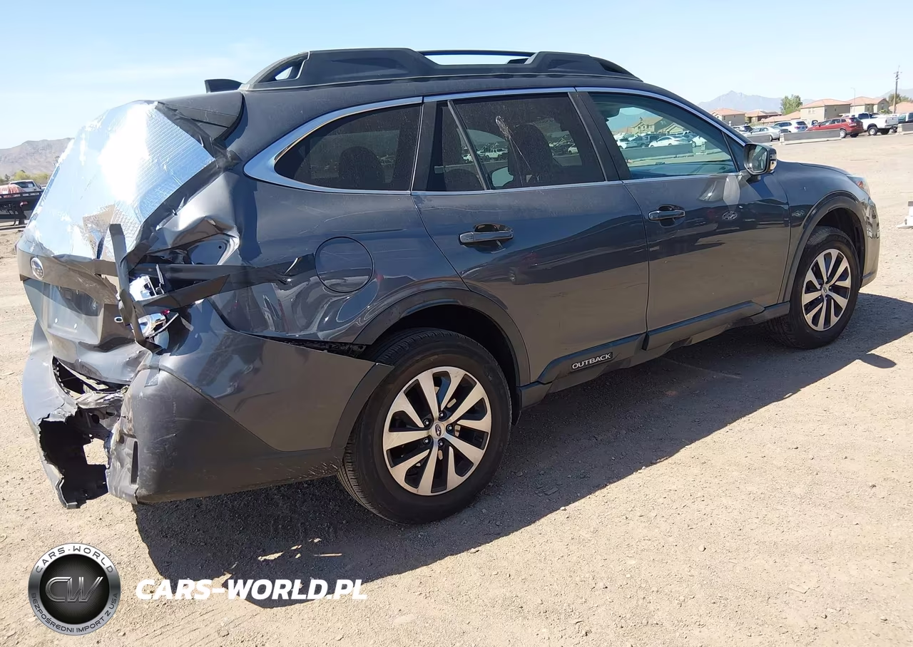 2020 Subaru Outback Premium VIN:4S4BTACC6L3162645 - 4