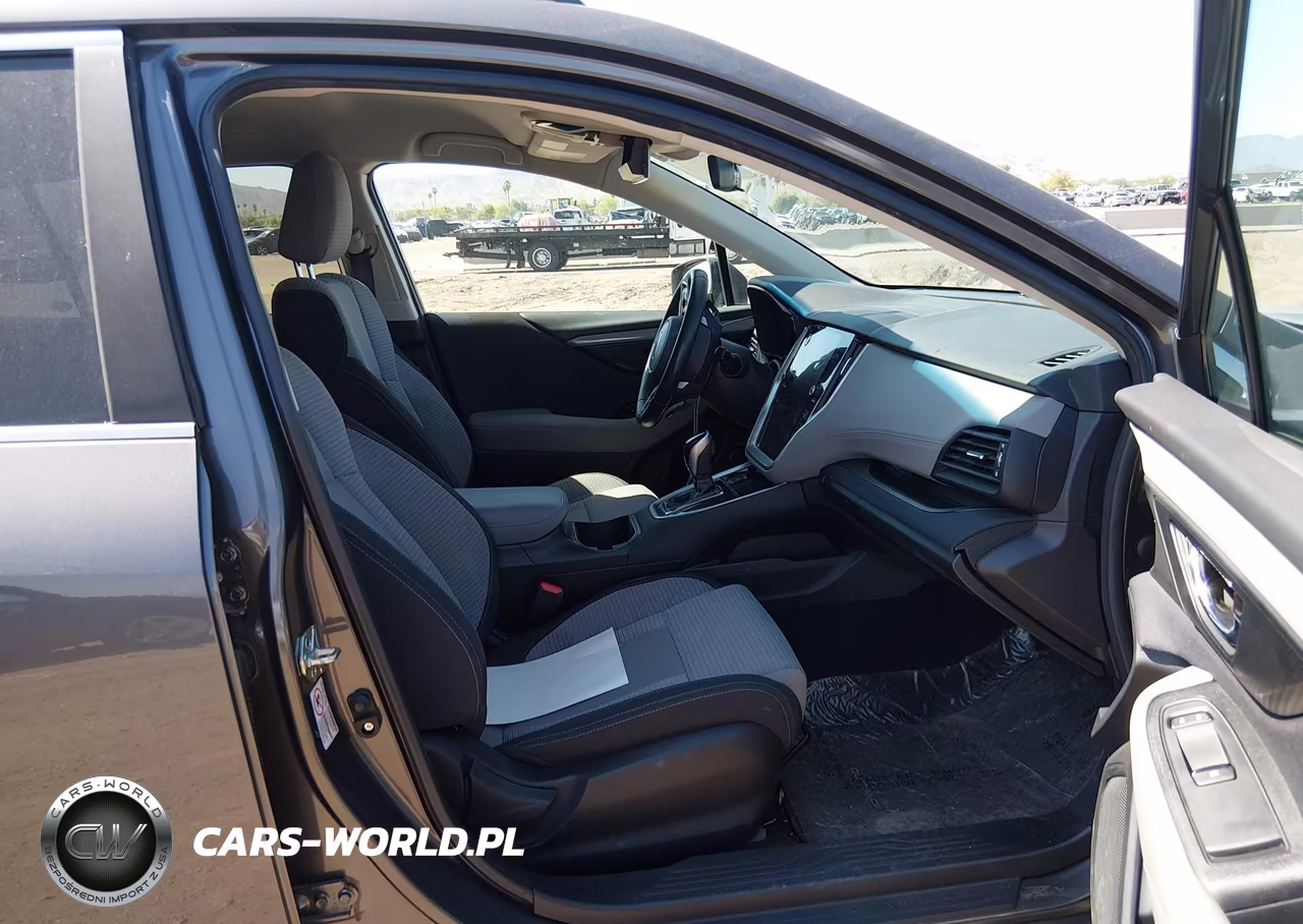 2020 Subaru Outback Premium VIN:4S4BTACC6L3162645 - 5