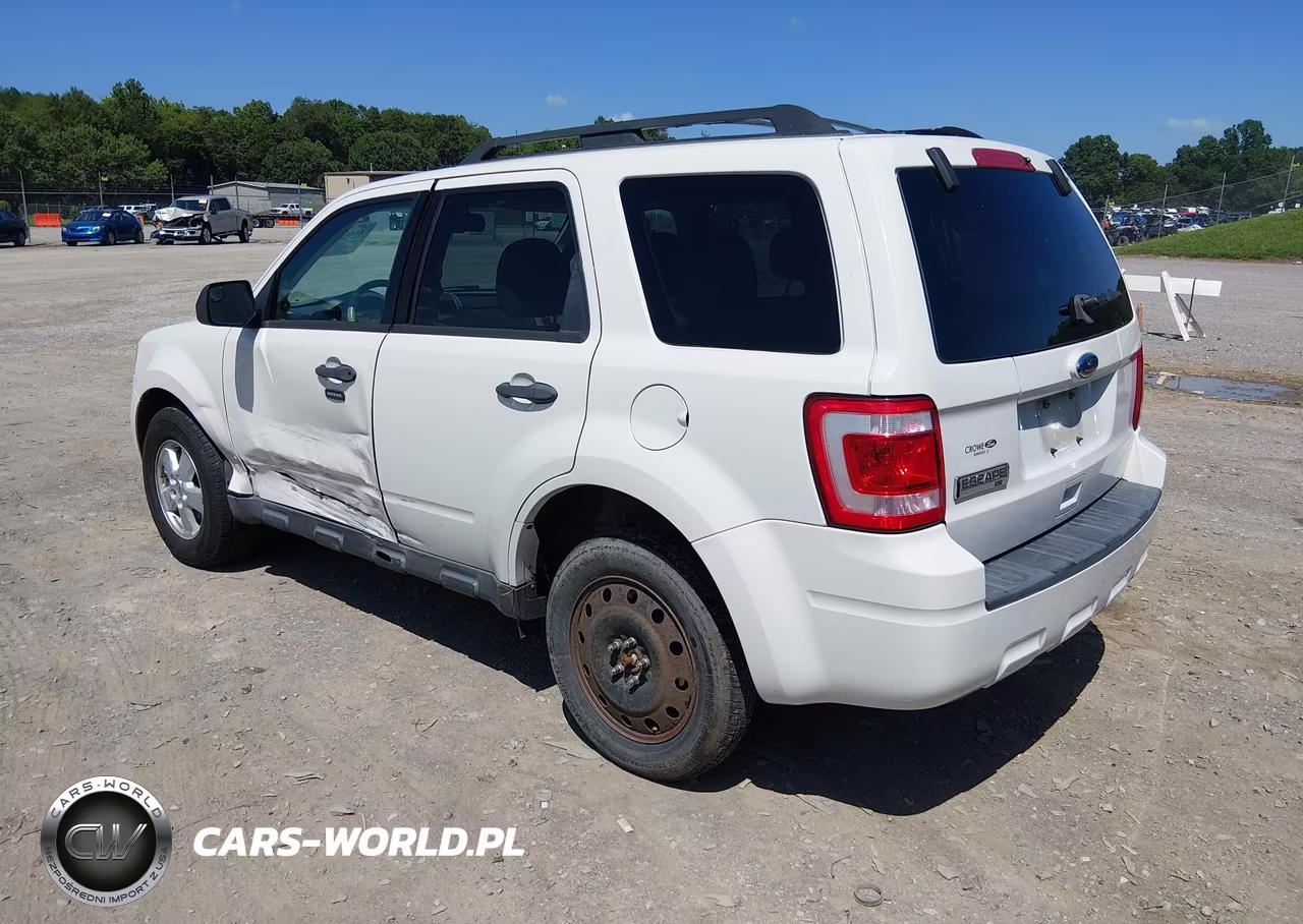 2010 Ford Escape Xlt VIN:1FMCU9D70AKC22424 - 3