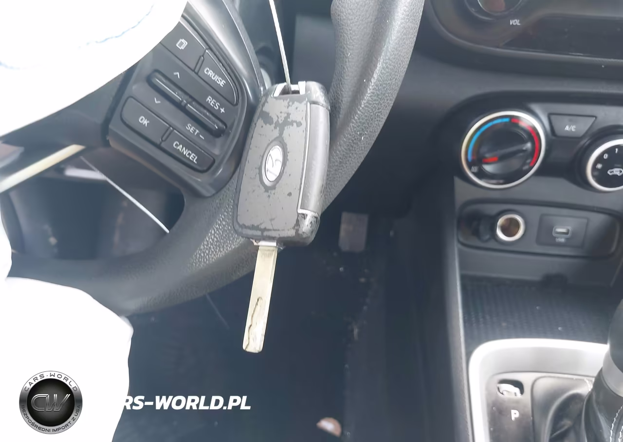 2021 Hyundai Venue Se VIN:KMHRB8A37MU112748 - 11