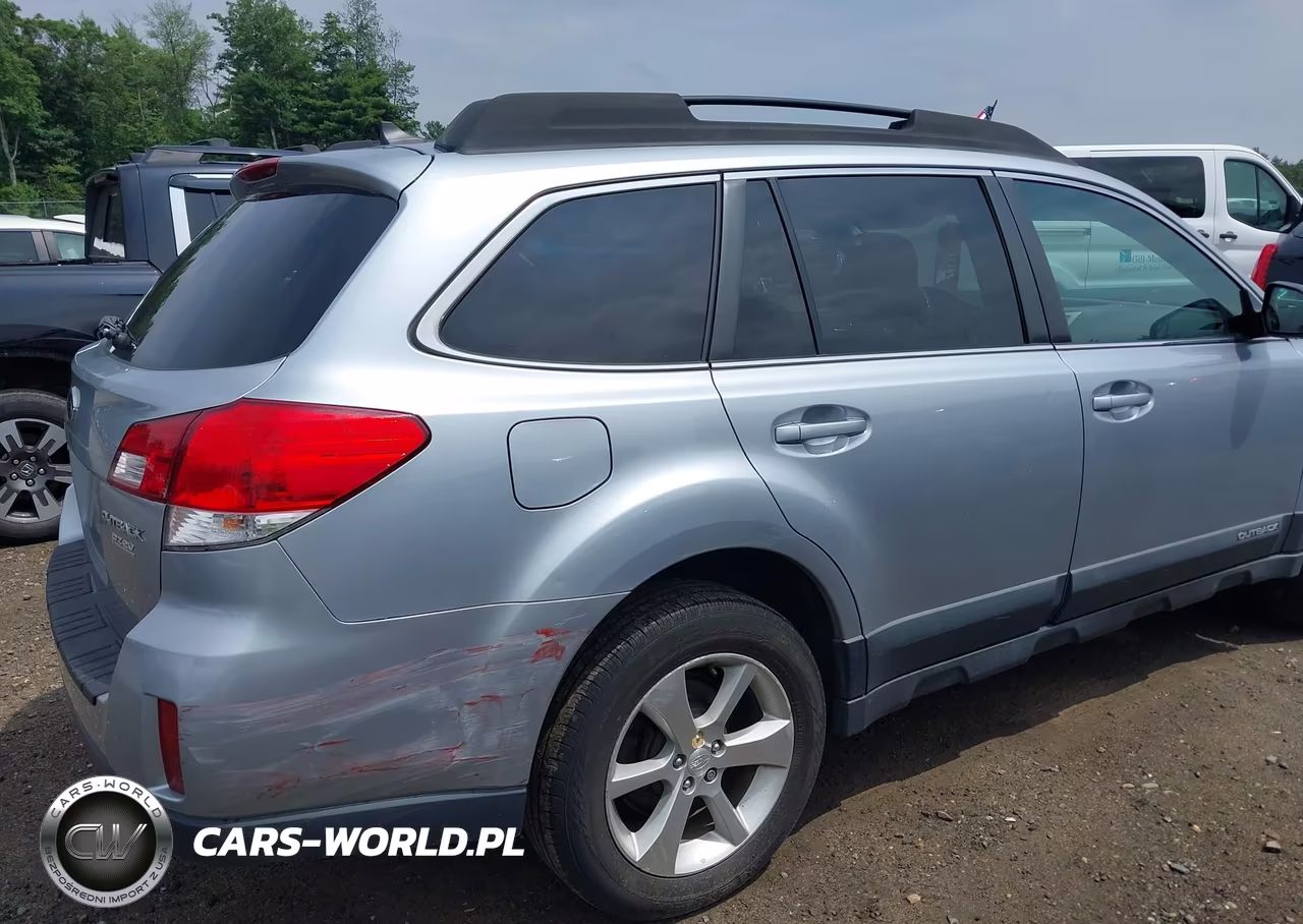 2013 Subaru Outback 2.5I Limited VIN:4S4BRBLC3D3218675 - 13