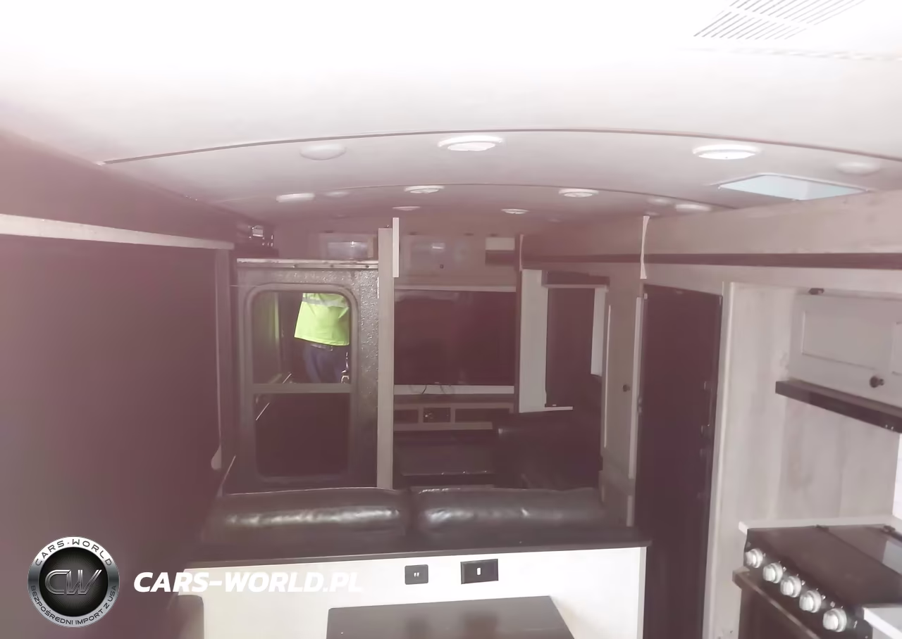 2020 Keystone Outback VIN:4YDT34127LB453596 - 8