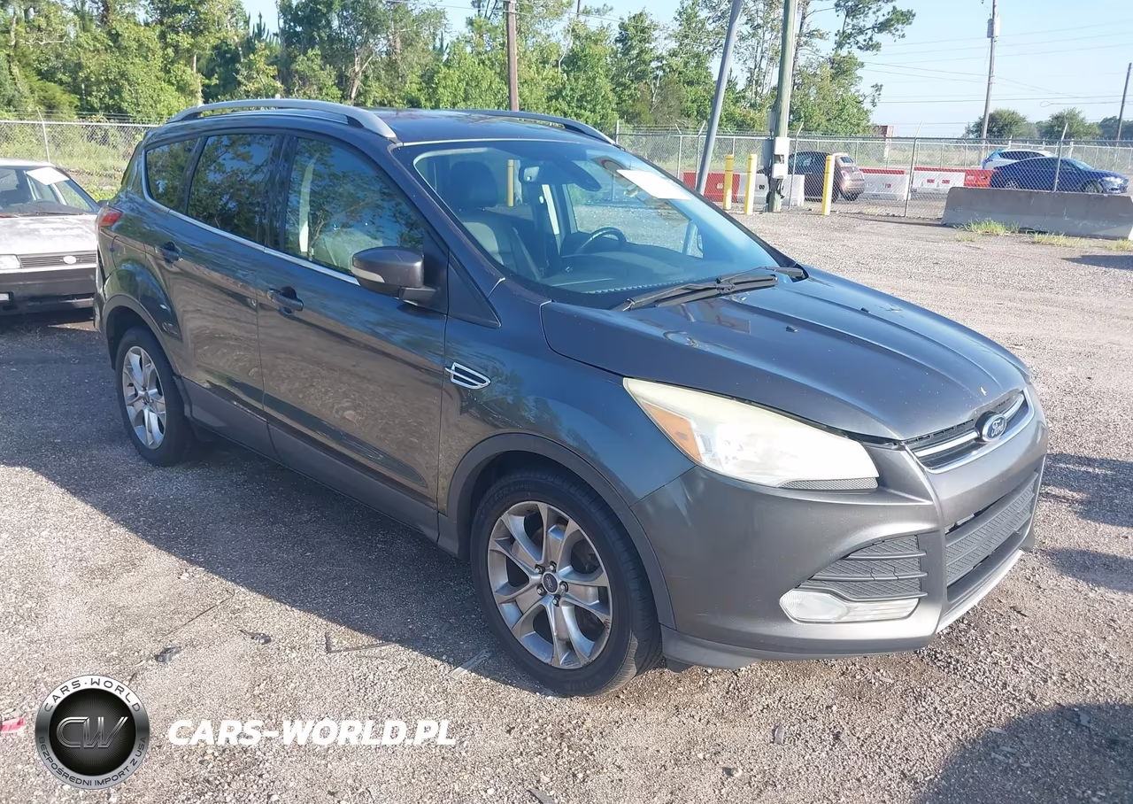 2016 Ford Escape Titanium – zdjęcie 1 z 11