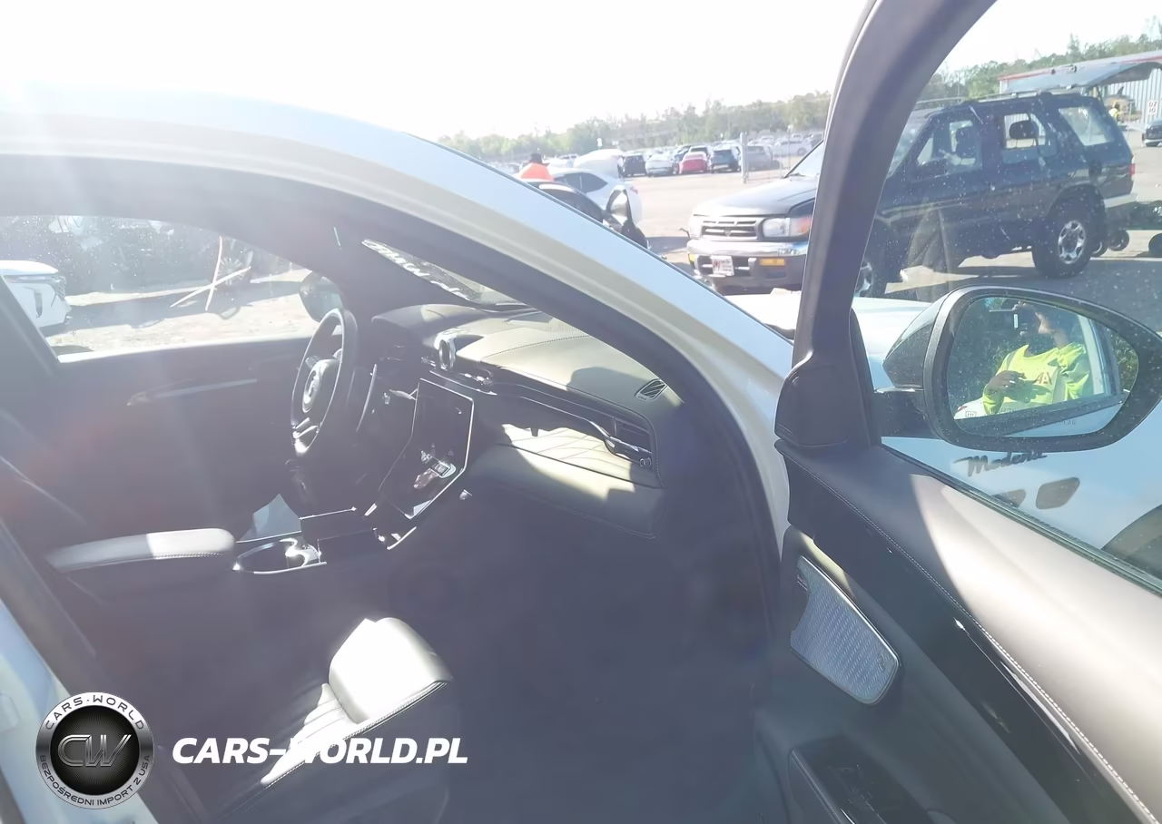 2025 Maserati Grecale Modena VIN:ZN6PMDBA6S7461874 - 5