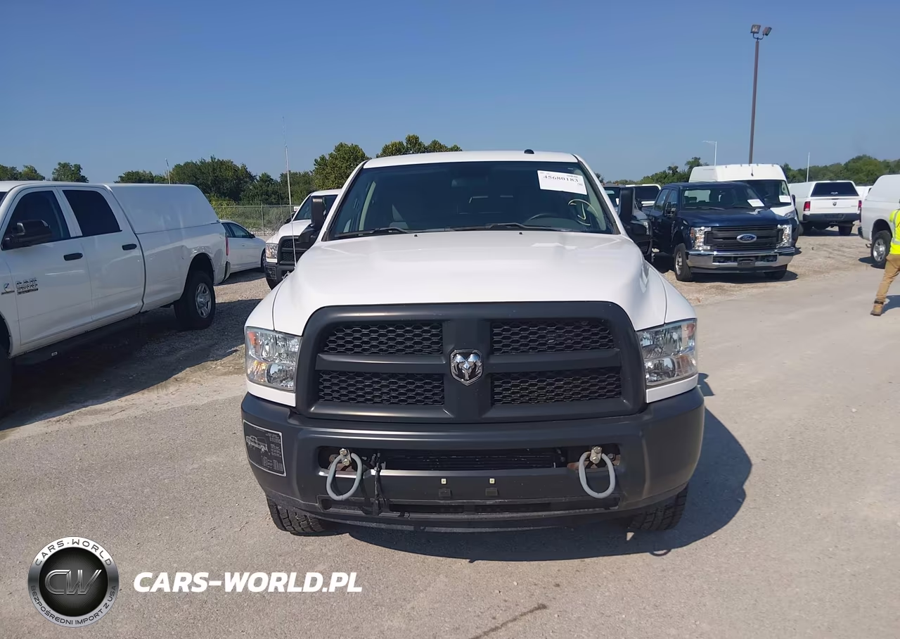 2017 Ram 3500 Tradesman 4X4 8' Box VIN:3C63R3GL5HG762324 - 12