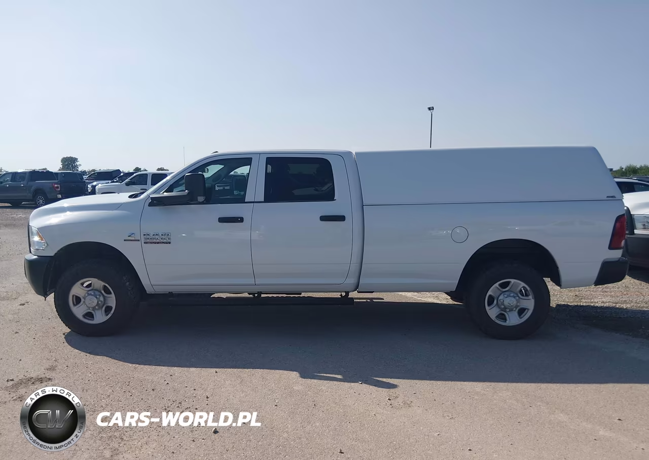 2017 Ram 3500 Tradesman 4X4 8' Box VIN:3C63R3GL5HG762324 - 14