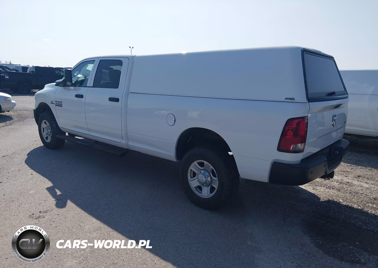 2017 Ram 3500 Tradesman 4X4 8' Box VIN:3C63R3GL5HG762324 - 3