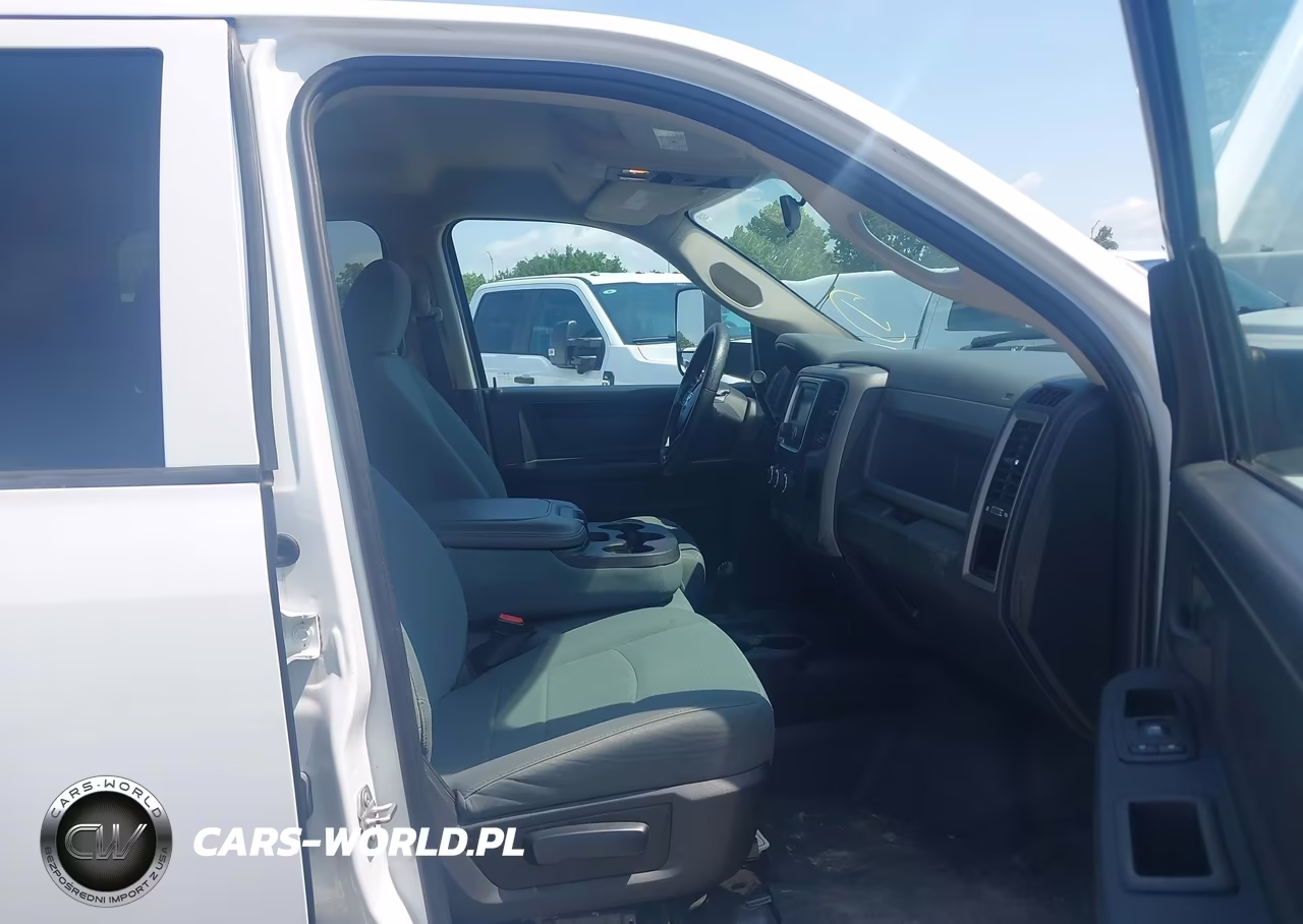 2017 Ram 3500 Tradesman 4X4 8' Box VIN:3C63R3GL5HG762324 - 5