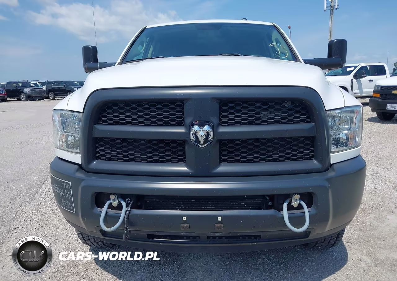 2017 Ram 3500 Tradesman 4X4 8' Box VIN:3C63R3GL5HG762324 - 6