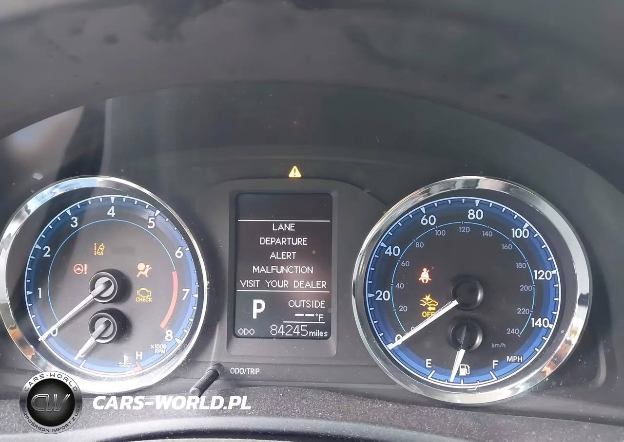 2017 Toyota Corolla Le VIN:5YFBURHE1HP657229 - 7