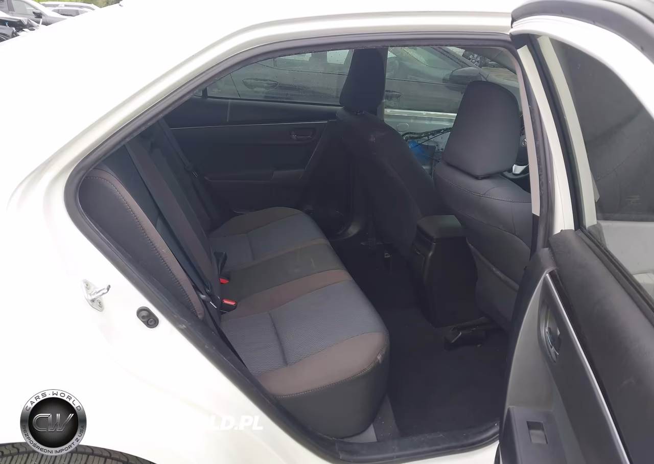 2017 Toyota Corolla Le VIN:5YFBURHE1HP657229 - 8