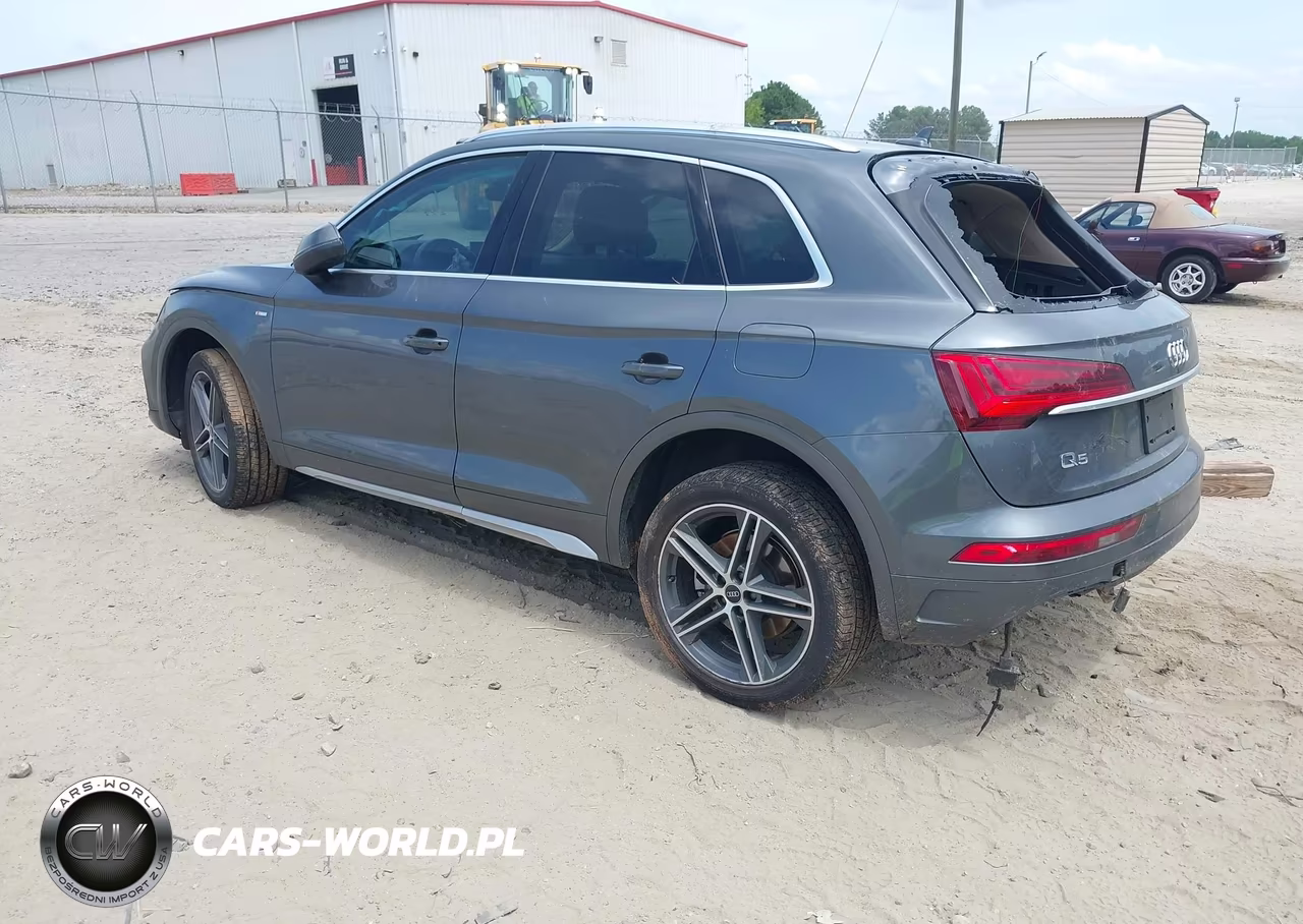 2021 Audi Q5 Premium Plus 55 Tfsi E Quattro S Tronic VIN:WA1E2BFY9M2108372 - 3