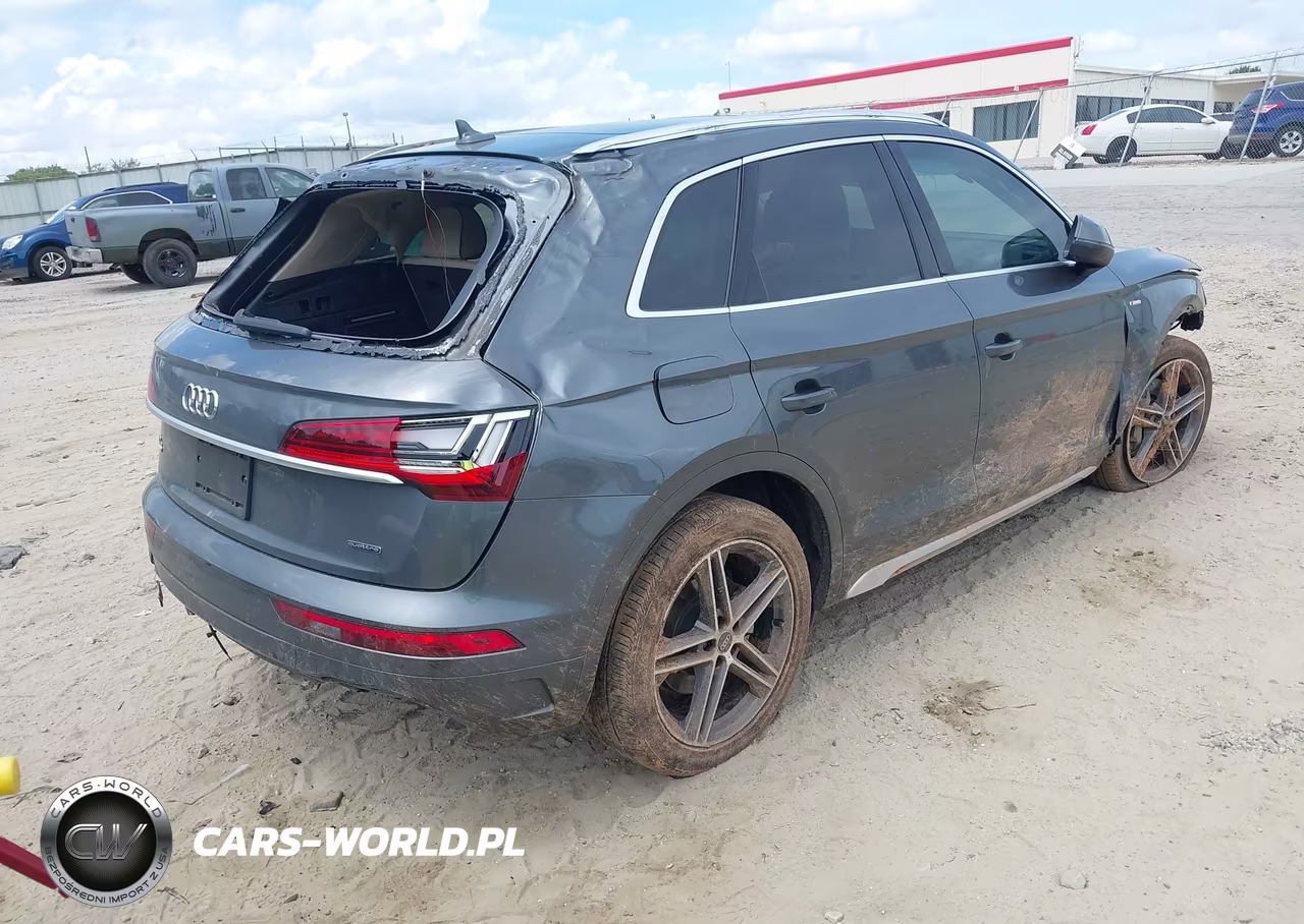 2021 Audi Q5 Premium Plus 55 Tfsi E Quattro S Tronic VIN:WA1E2BFY9M2108372 - 4