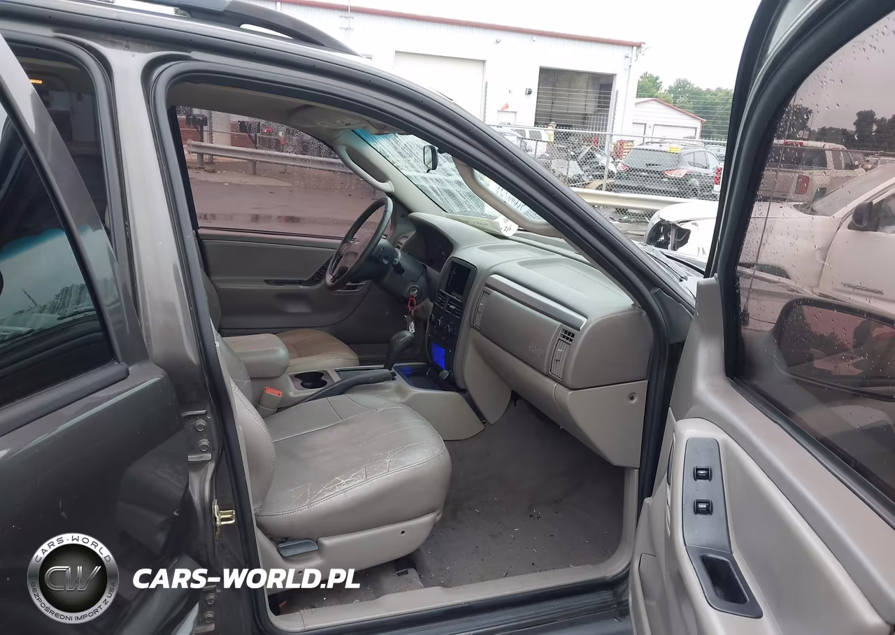 2004 Jeep Grand Cherokee Laredo VIN:1J4GX48SX4C406468 - 5