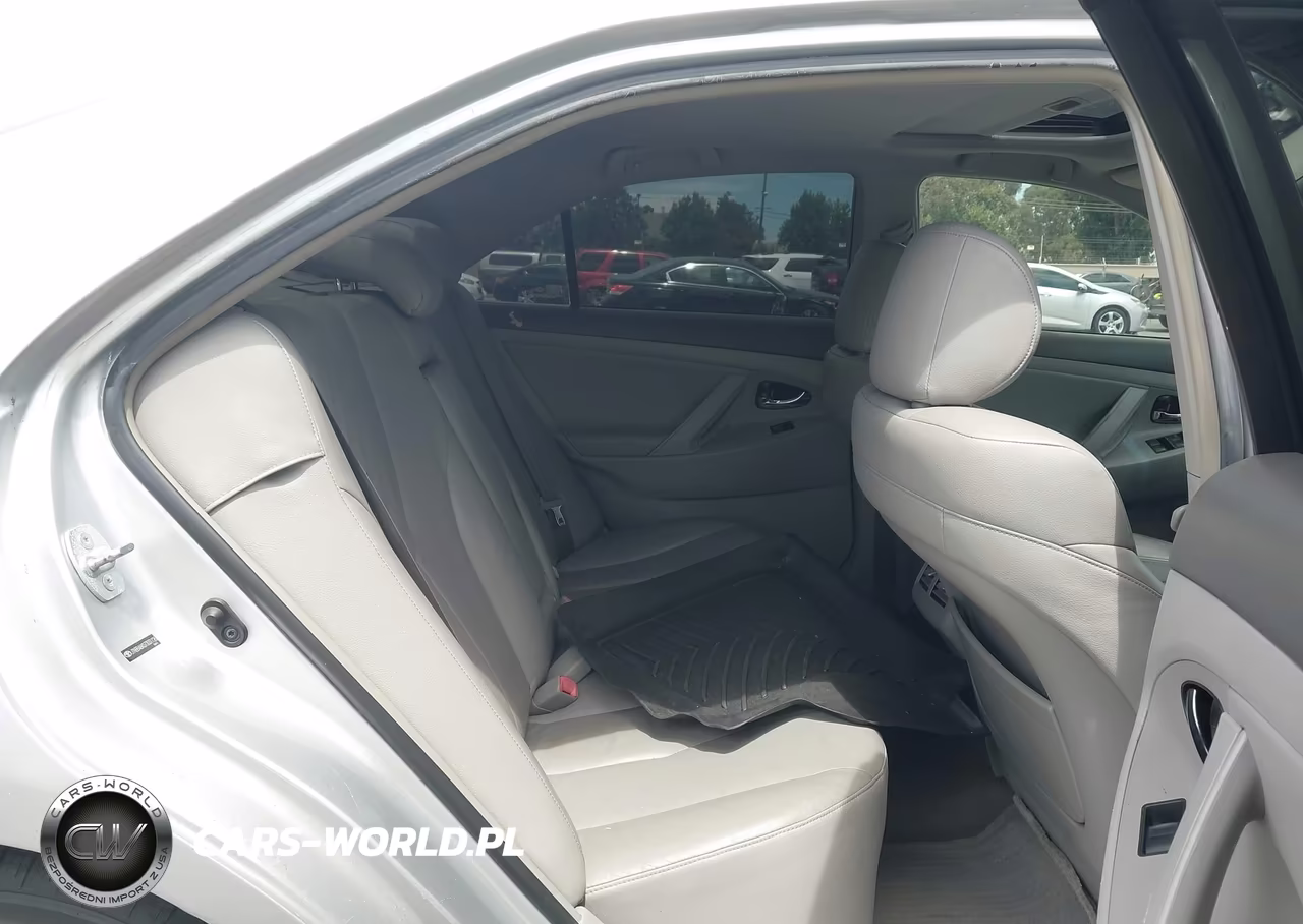 2007 Toyota Camry Hybrid VIN:JTNBB46K073031126 - 8