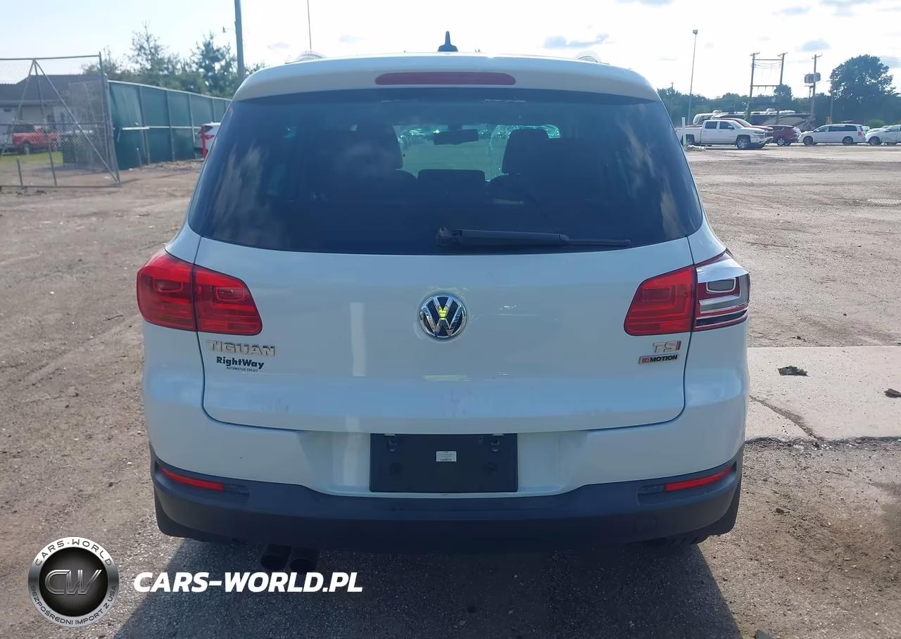 2017 Volkswagen Tiguan 2.0T Wolfsburg Edition VIN:WVGSV7AX3HK004120 - 16