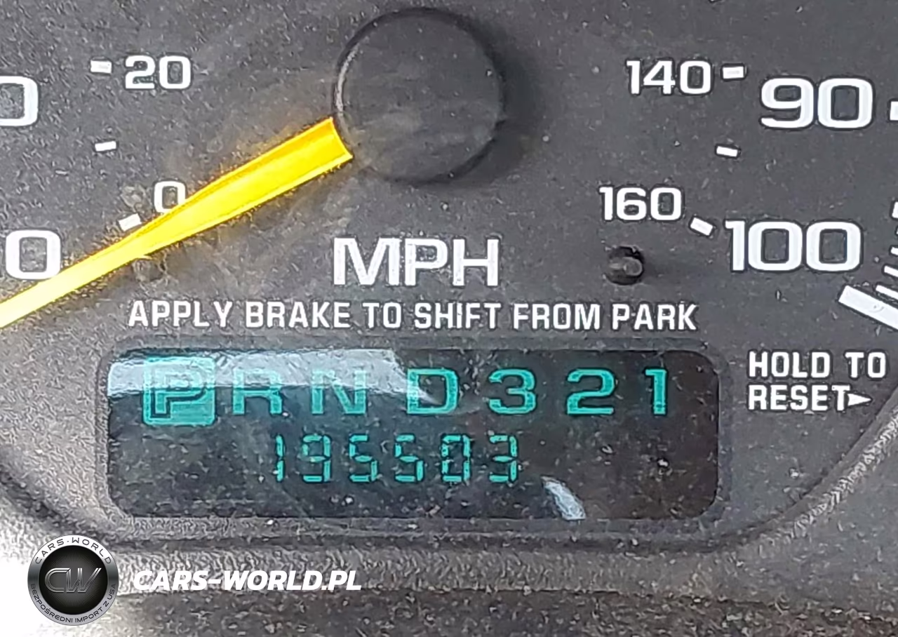 2000 Chevrolet Silverado 1500 VIN:1GCEC14V6YZ107831 - 15