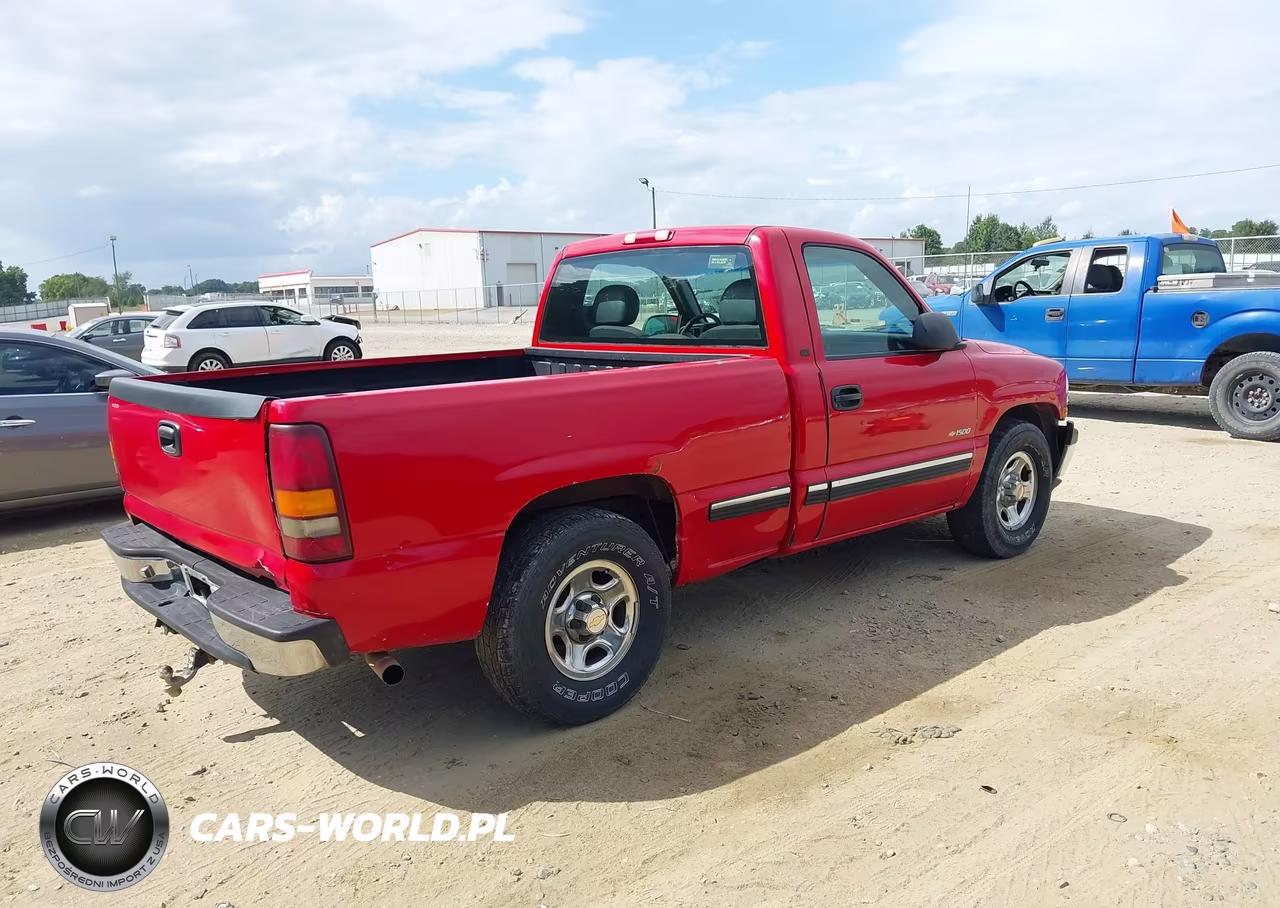 2000 Chevrolet Silverado 1500 VIN:1GCEC14V6YZ107831 - 4