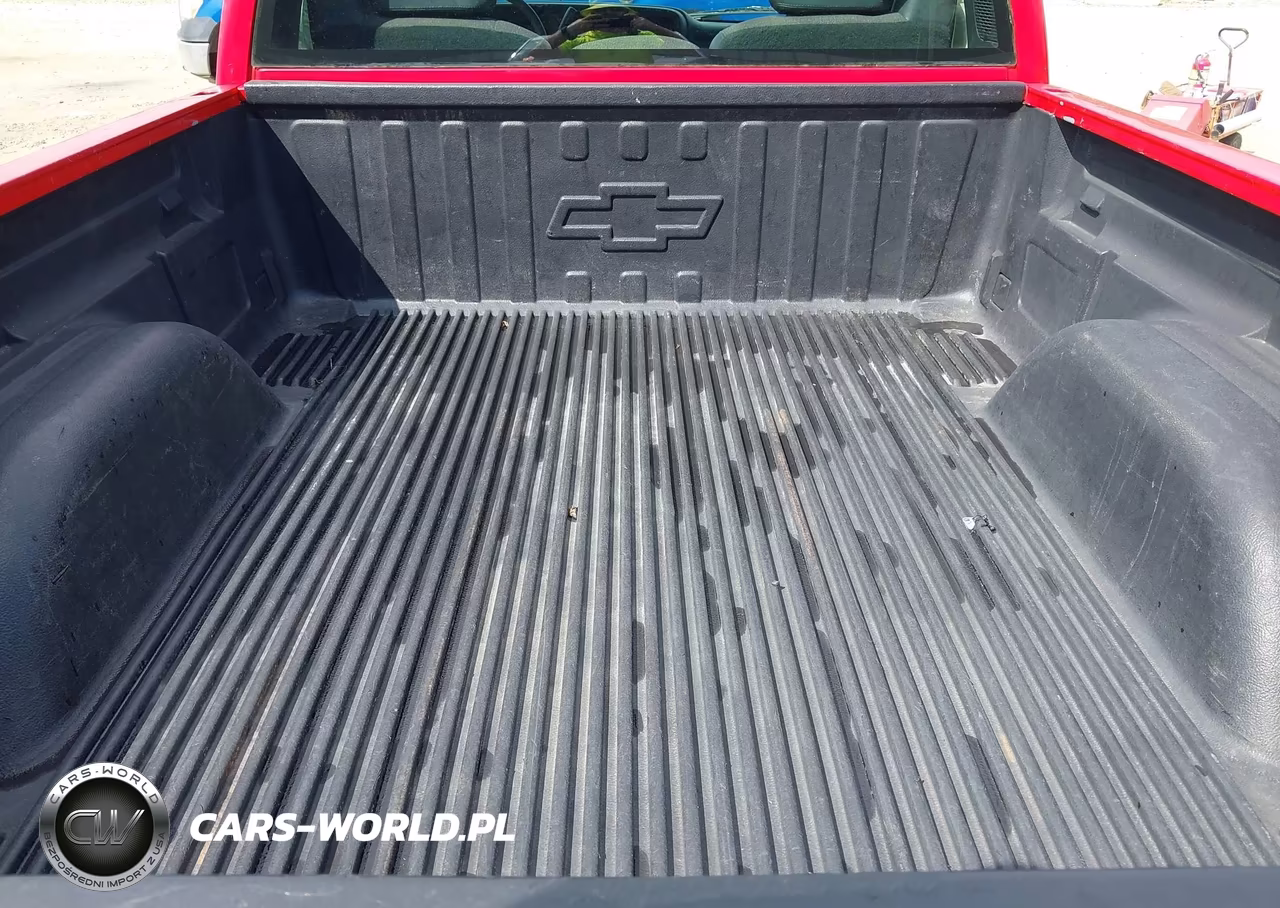 2000 Chevrolet Silverado 1500 VIN:1GCEC14V6YZ107831 - 8