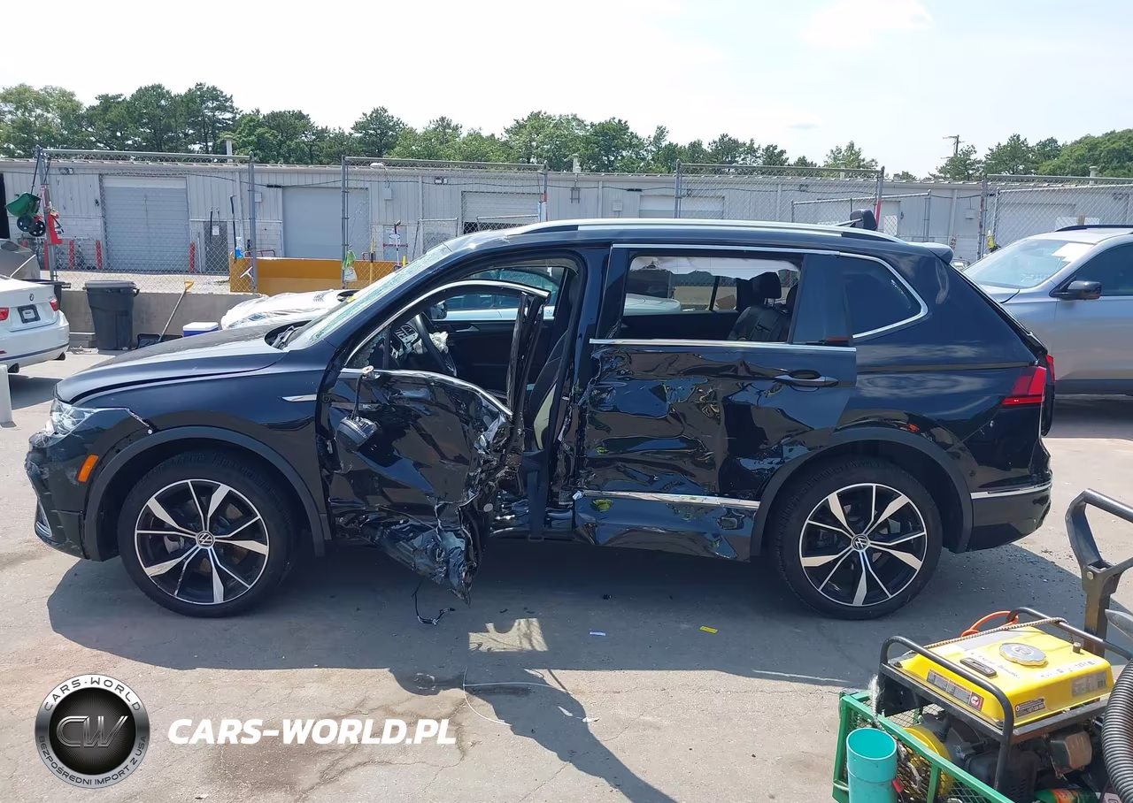 2024 Volkswagen Tiguan 2.0T Sel R-Line VIN:3VV4B7AX9RM106281 - 15