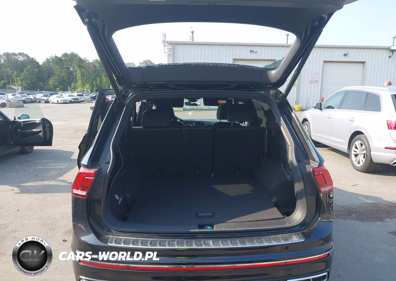 2024 Volkswagen Tiguan 2.0T Sel R-Line VIN:3VV4B7AX9RM106281 - 19