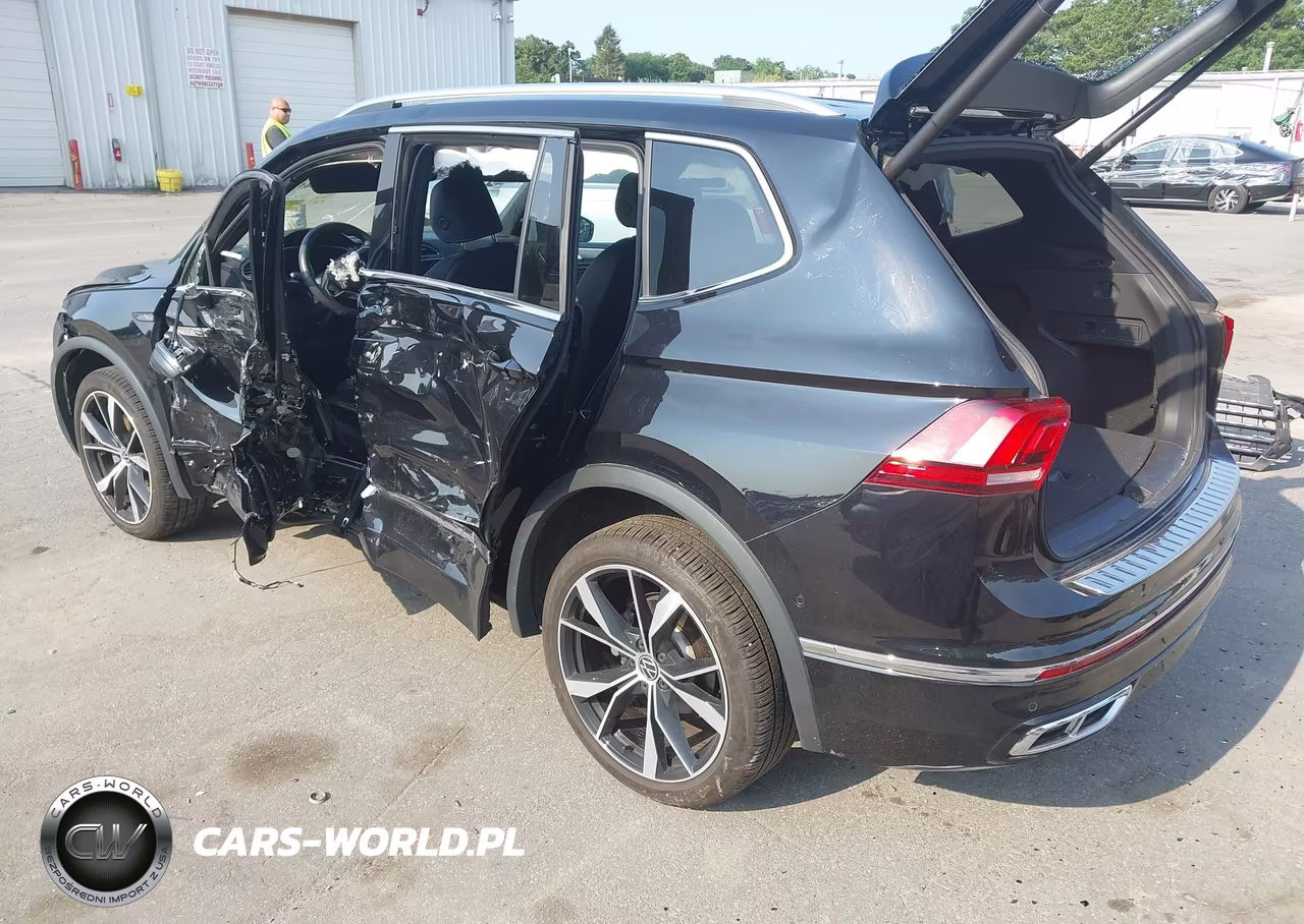 2024 Volkswagen Tiguan 2.0T Sel R-Line VIN:3VV4B7AX9RM106281 - 3