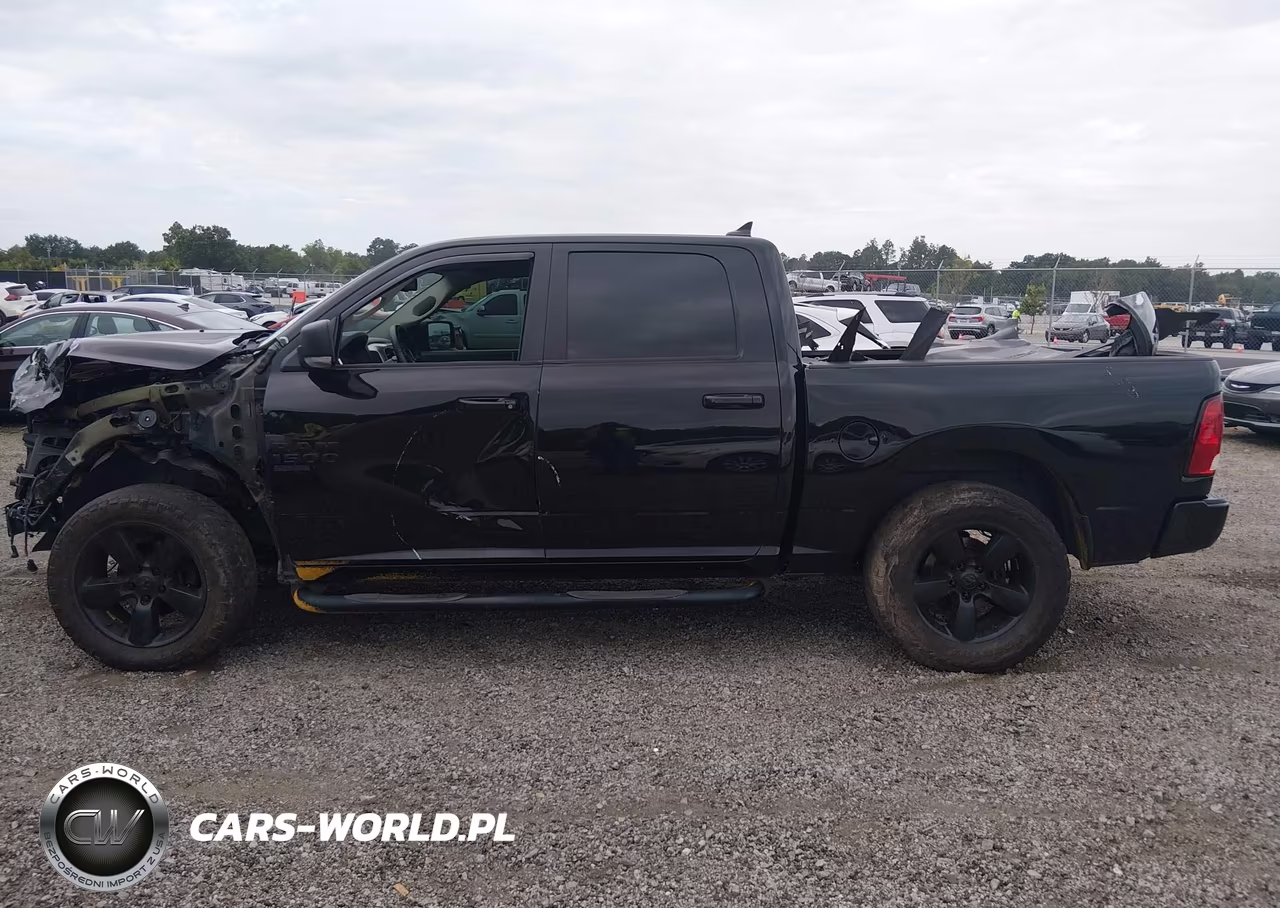 2019 Ram 1500 Classic Big Horn 4X2 5'7 Box VIN:1C6RR6LT2KS625603 - 15