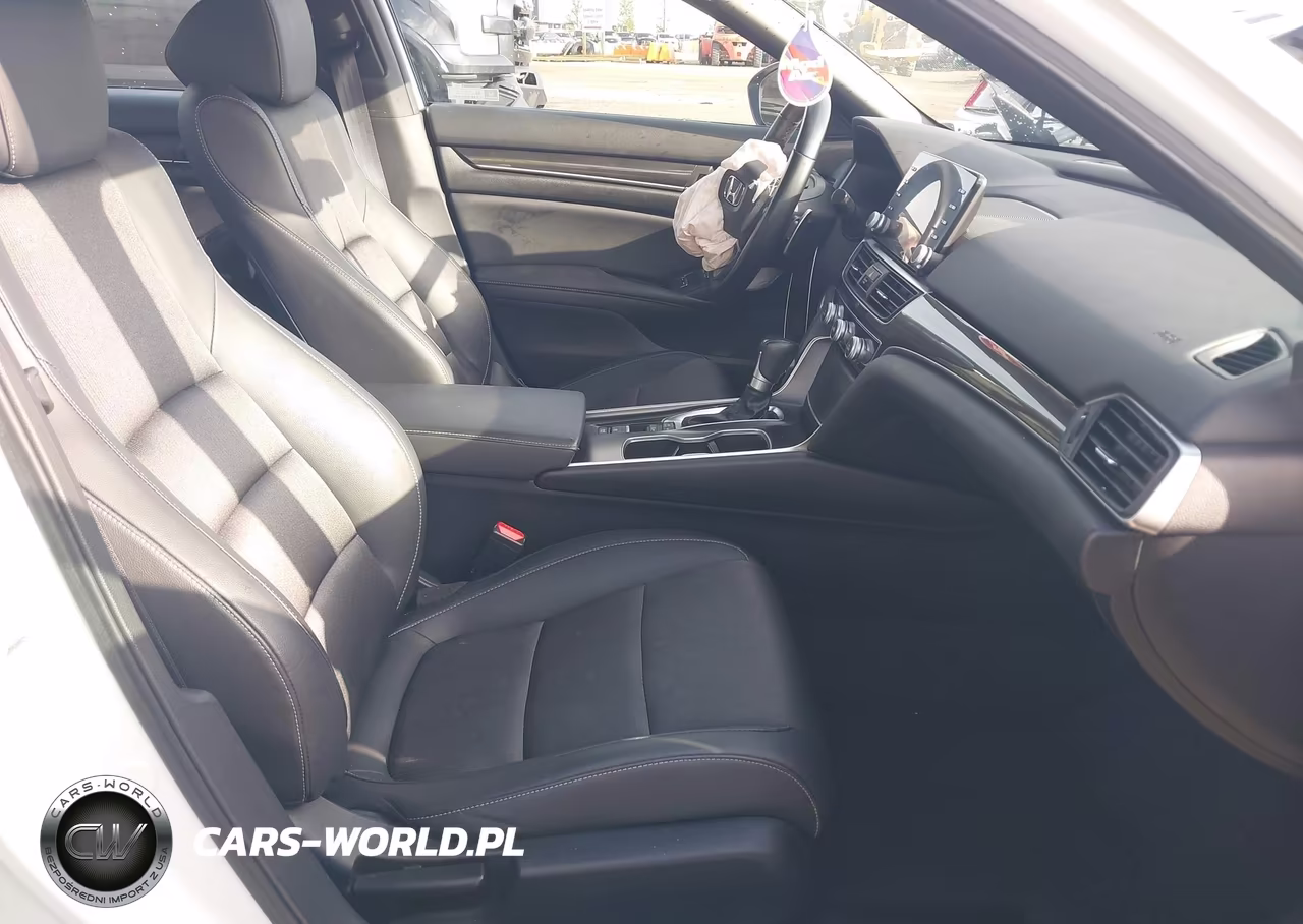 2022 Honda Accord Sport VIN:1HGCV1F31NA068171 - 5