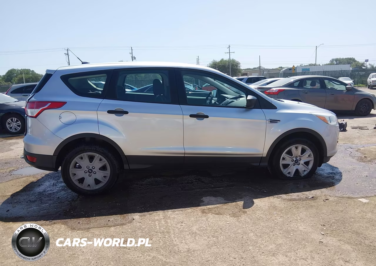 2016 Ford Escape S VIN:1FMCU0F76GUB15125 - 13