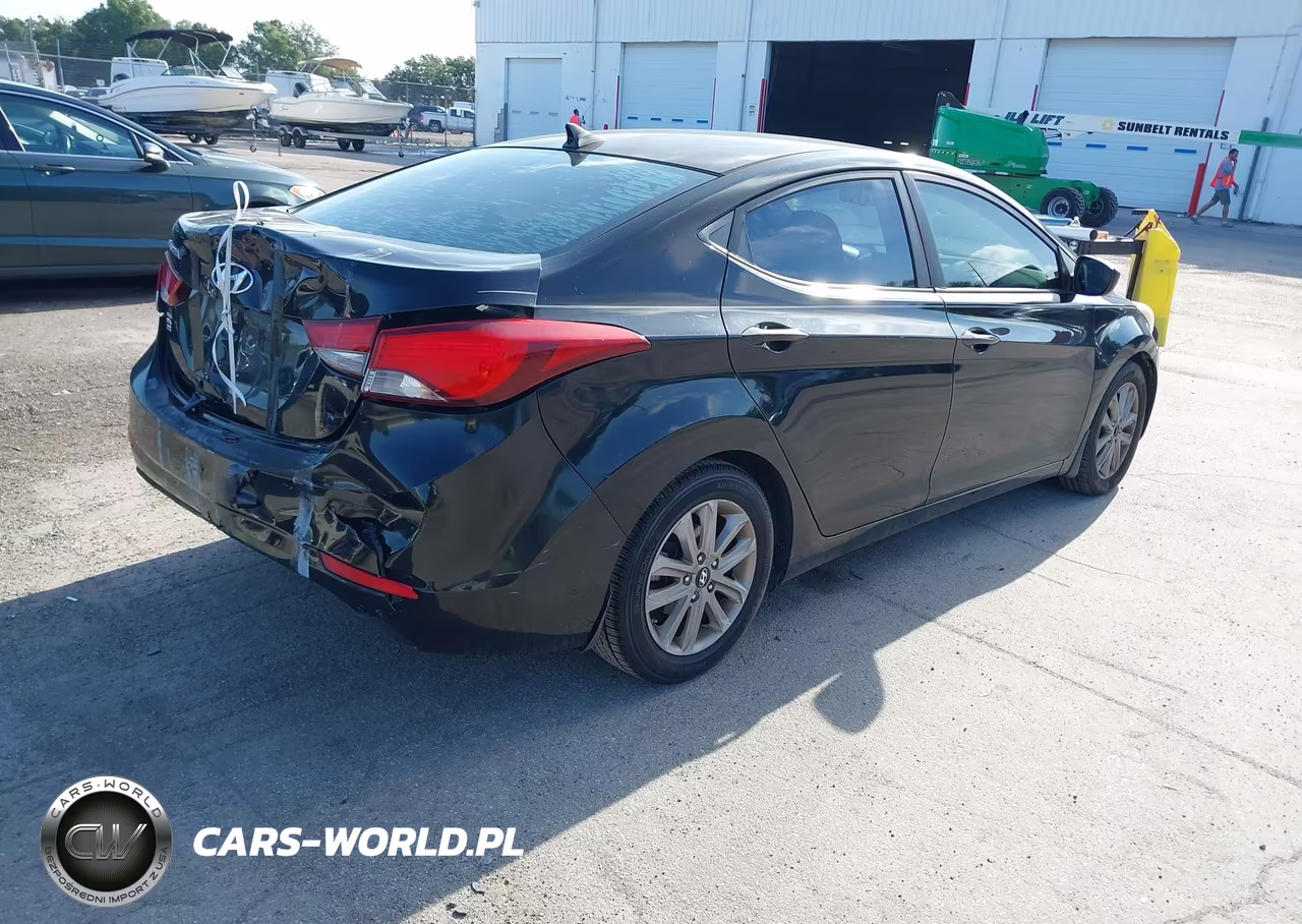 2015 Hyundai Elantra Se VIN:KMHDH4AE0FU261363 - 4