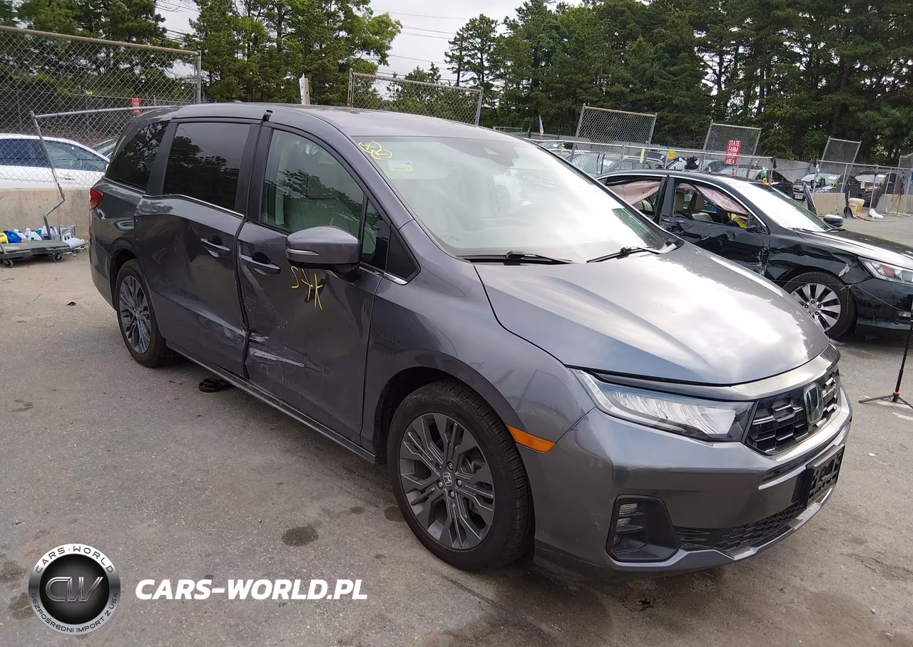 2025 Honda Odyssey Touring – zdjęcie 1 z 18