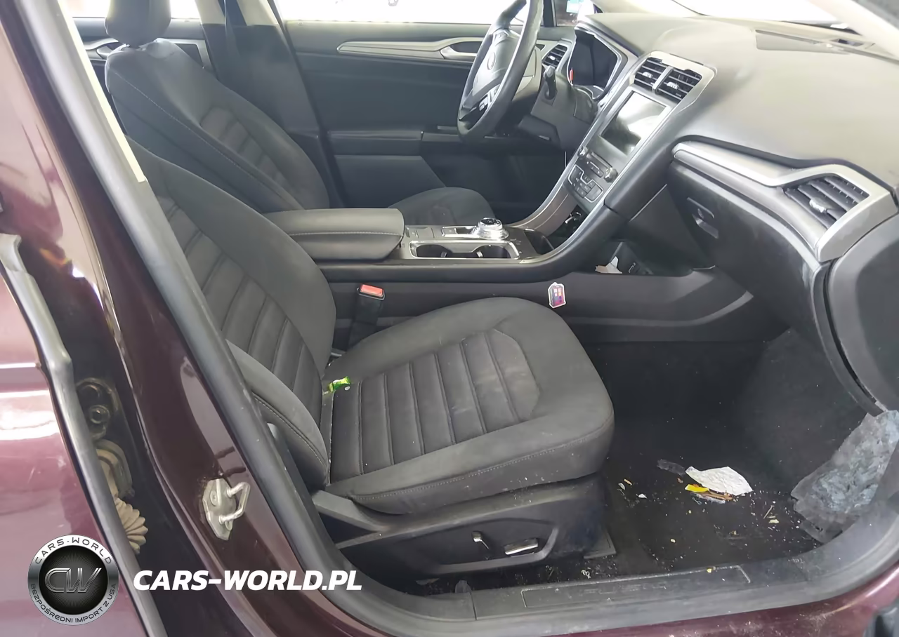 2017 Ford Fusion Se VIN:3FA6P0H71HR394228 - 5