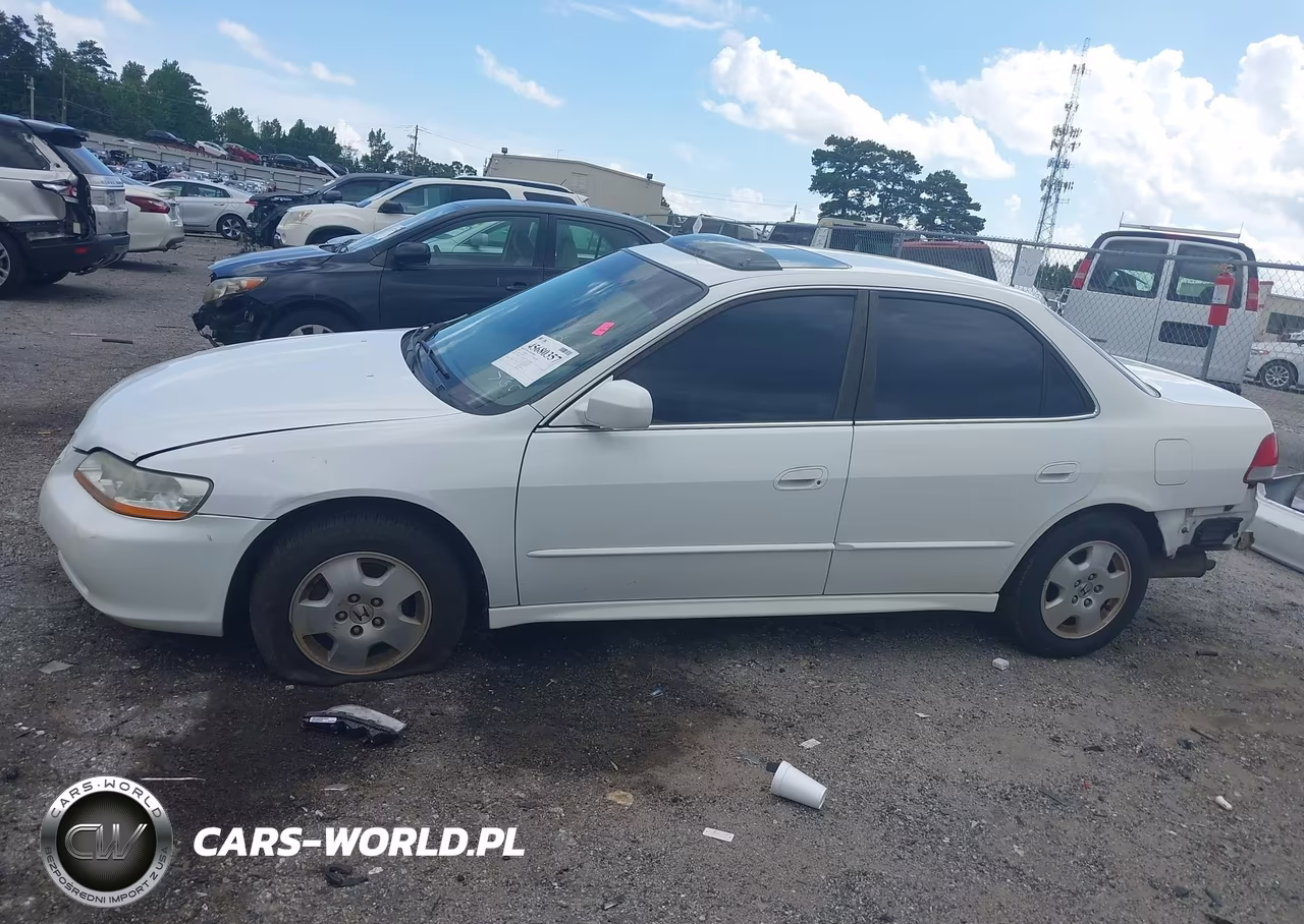 2002 Honda Accord 3.0 Ex VIN:1HGCG16562A080632 - 15