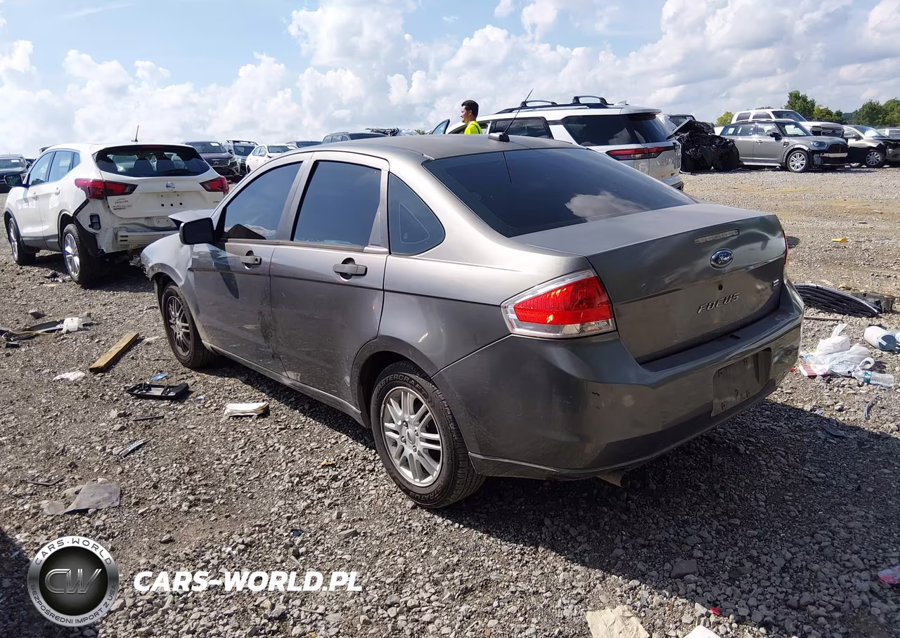2009 Ford Focus Se VIN:1FAHP35N69W222935 - 3