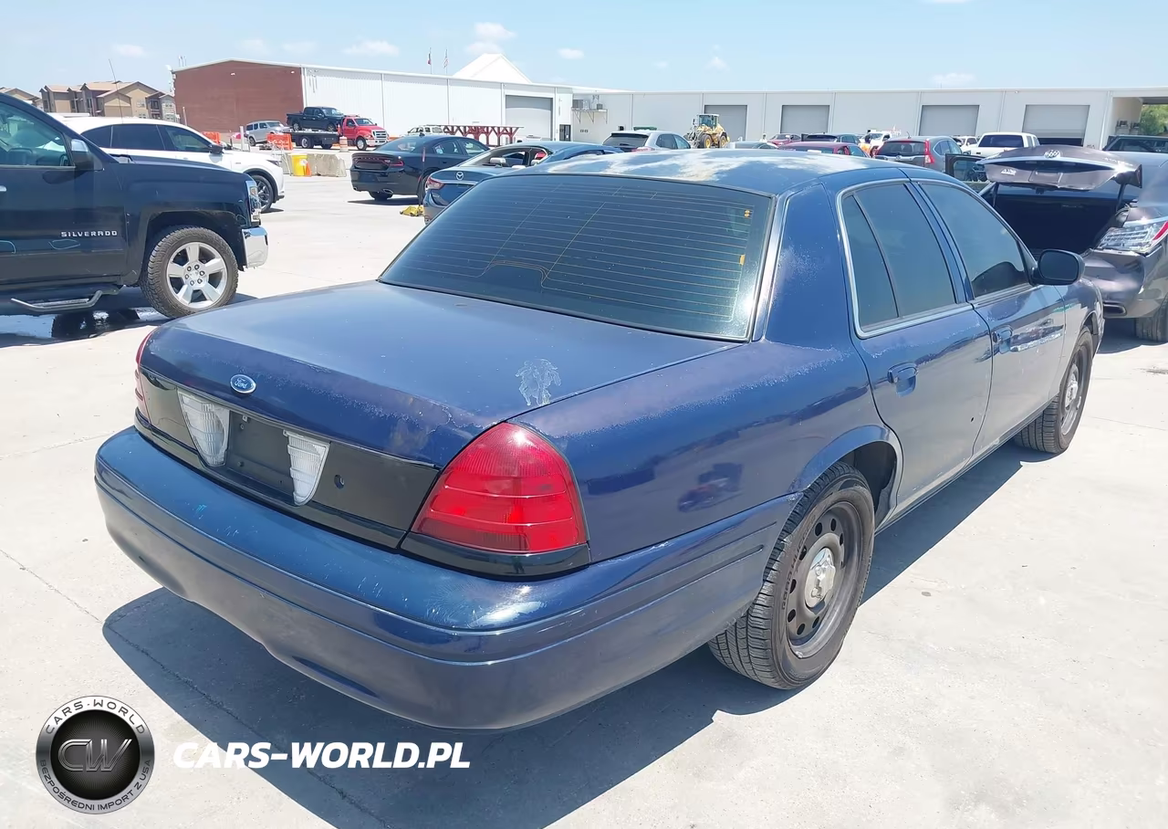 2007 Ford Crown Victoria Police-Police Interceptor VIN:2FAFP71W57X102655 - 4