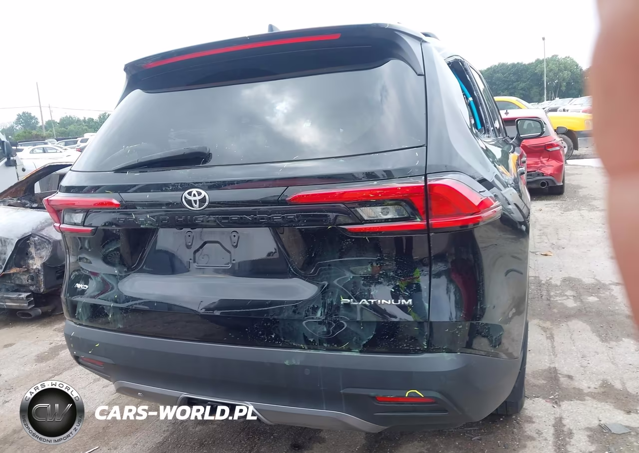 2024 Toyota Grand Highlander Platinum VIN:5TDAAAB52RS062896 - 16