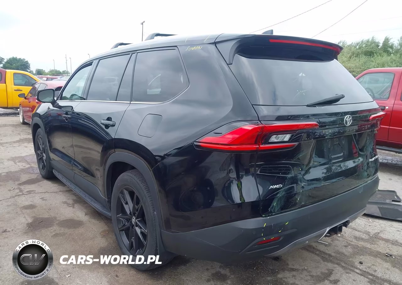 2024 Toyota Grand Highlander Platinum VIN:5TDAAAB52RS062896 - 3