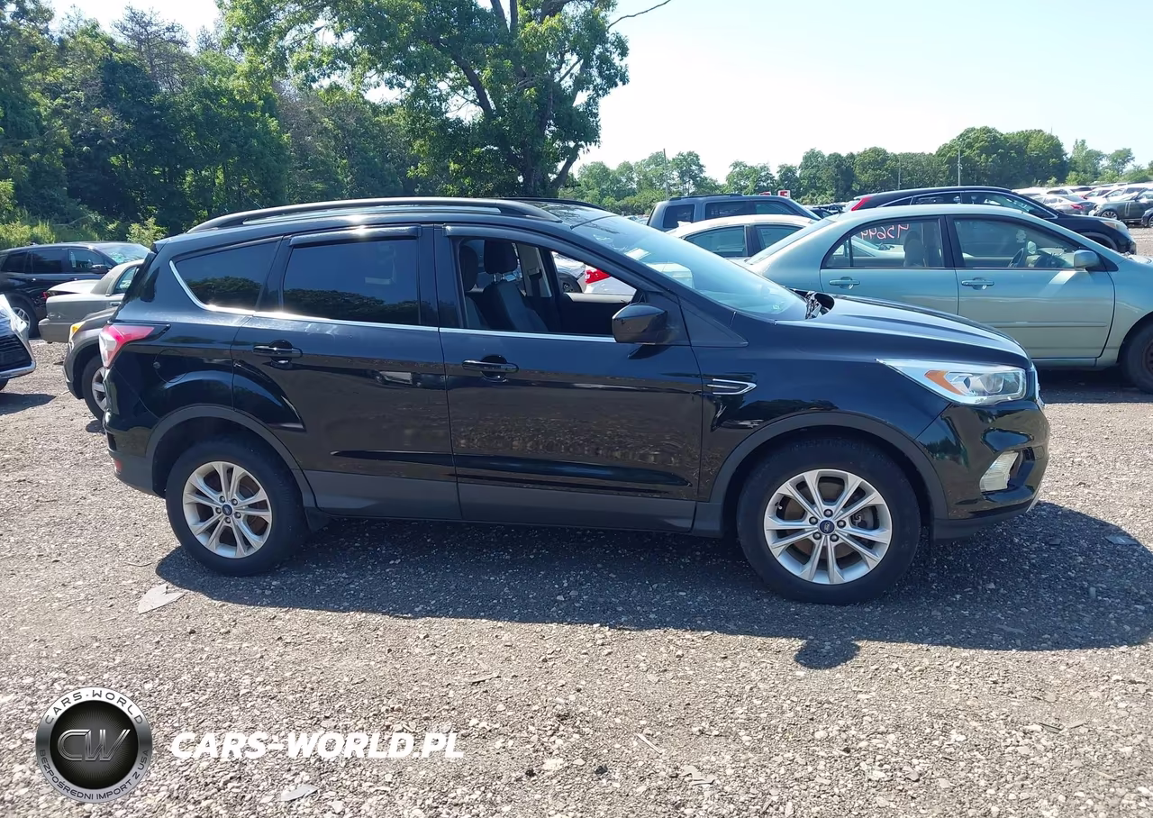 2017 Ford Escape Se VIN:1FMCU9G97HUE28044 - 13