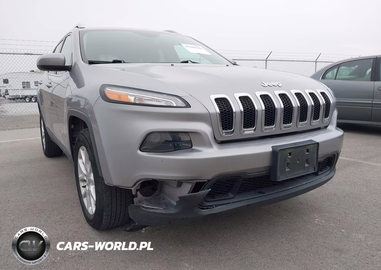 2017 Jeep Cherokee Latitude VIN:1C4PJLCB0HW541682 - 6