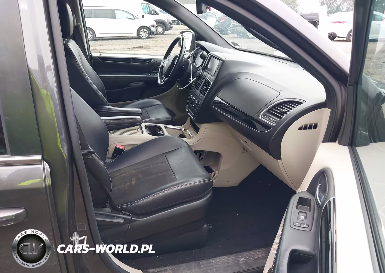 2019 Dodge Grand Caravan Sxt VIN:2C4RDGCG5KR760981 - 5