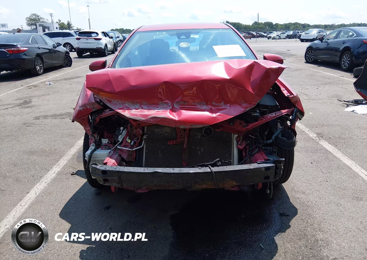 2019 Toyota Corolla Le VIN:2T1BURHE6KC150351 - 12