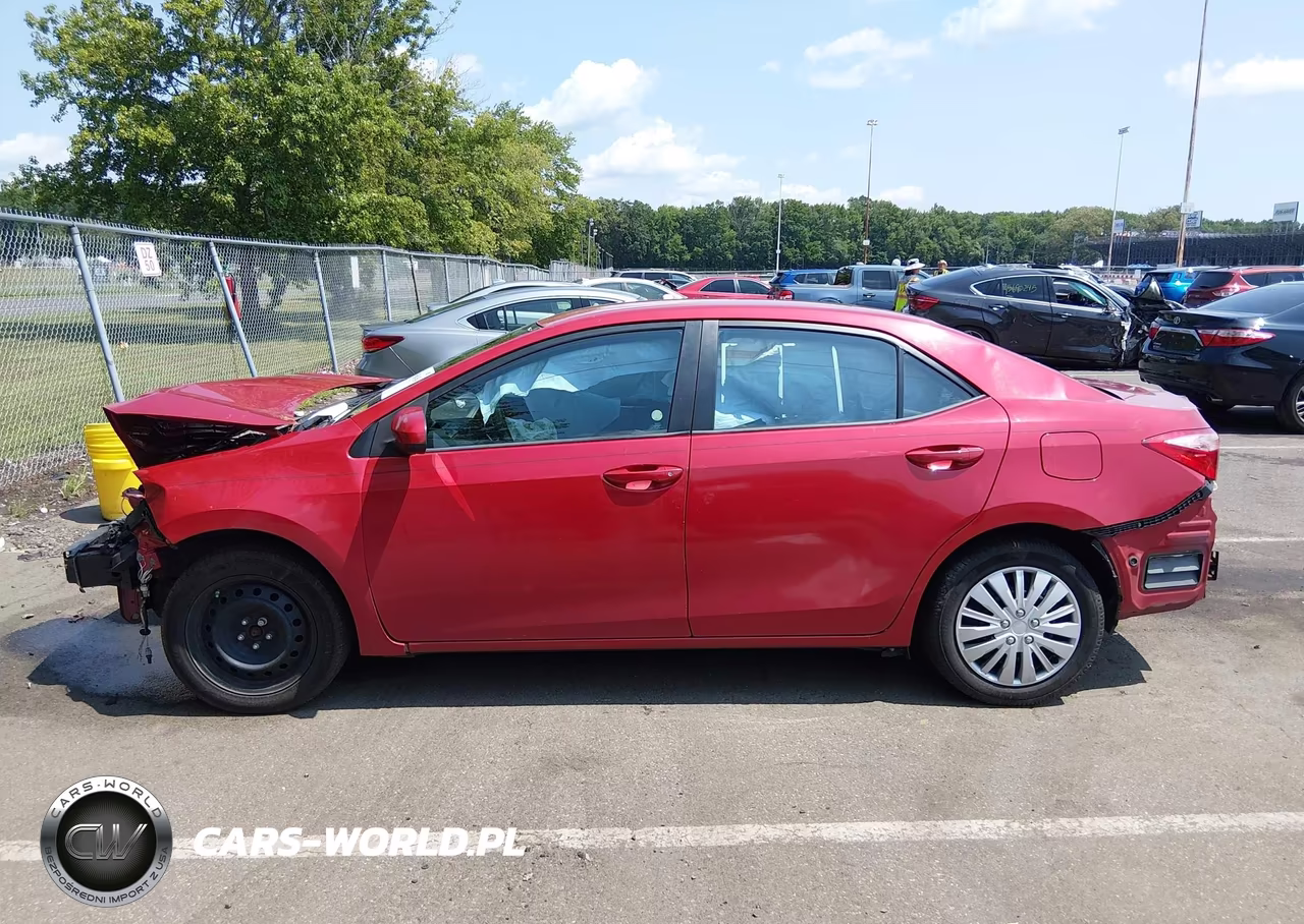 2019 Toyota Corolla Le VIN:2T1BURHE6KC150351 - 14