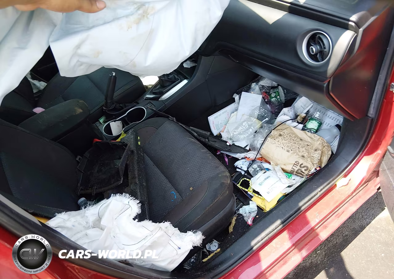 2019 Toyota Corolla Le VIN:2T1BURHE6KC150351 - 5