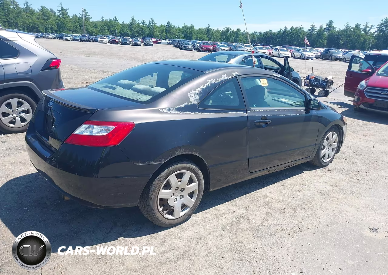 2008 Honda Civic Lx VIN:2HGFG12618H508371 - 4