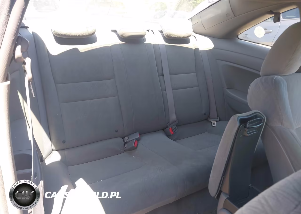 2008 Honda Civic Lx VIN:2HGFG12618H508371 - 8
