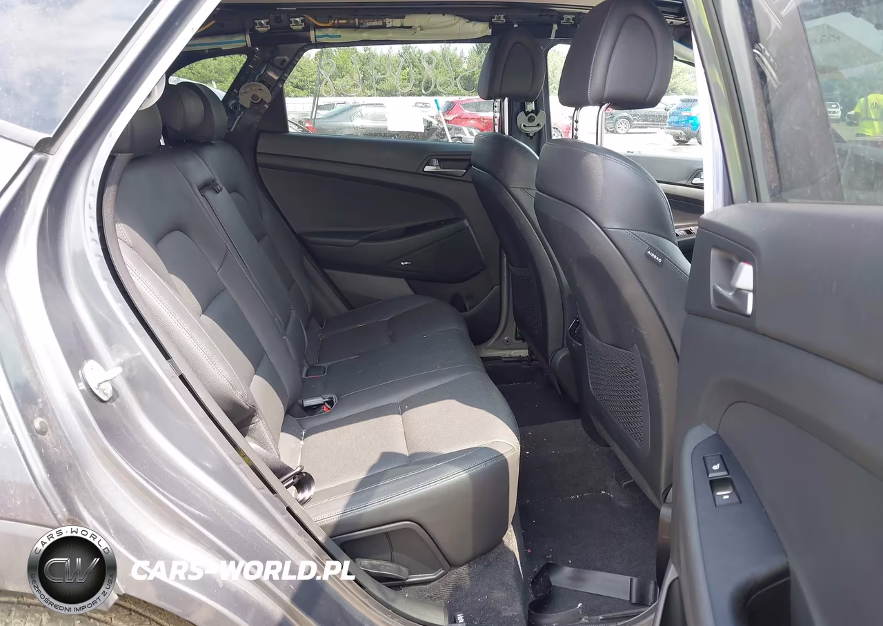 2017 Hyundai Tucson Limited VIN:KM8J3CA22HU372548 - 8